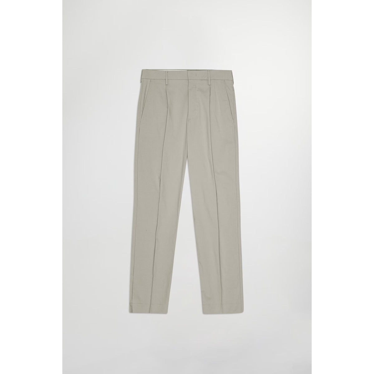 Men's NN07 Bill Classic Lightweight Pant in fog color, featuring a relaxed fit and casual style, shown on a hanger.