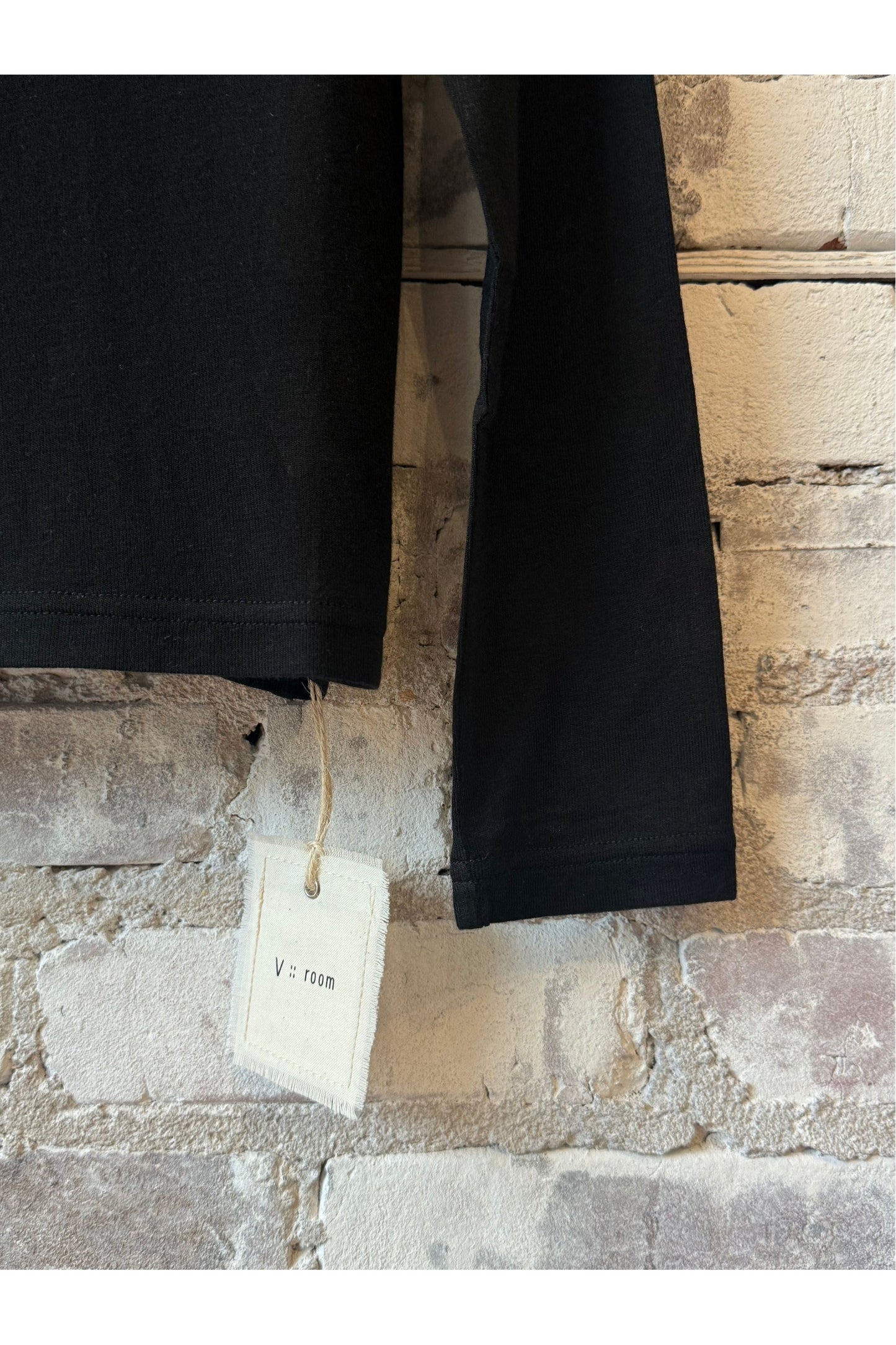 Silk/Cashmere LS Jersey Crew - Black - DUNE + SALT
