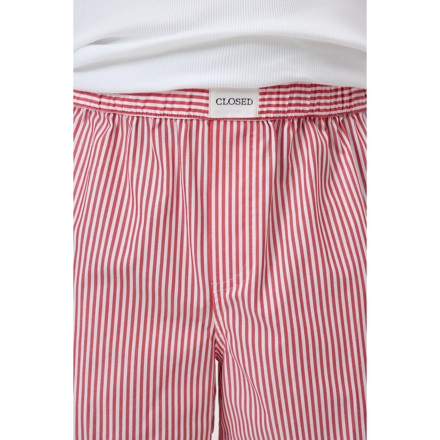 Men's Laser Red boxershorts by Closed Men's, soft fabric, close-up of waistband and vibrant red color.