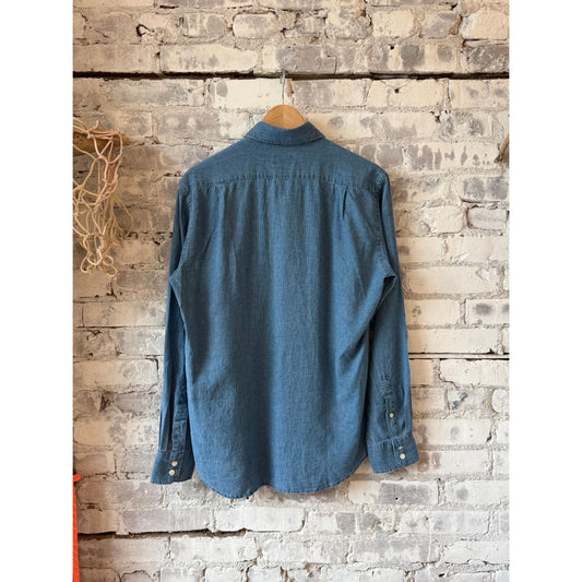 Men's Paul Yarn-Dyed Woven Shirt in light indigo micro check by Hartford Men's, featuring a classic woven design and casual fit.