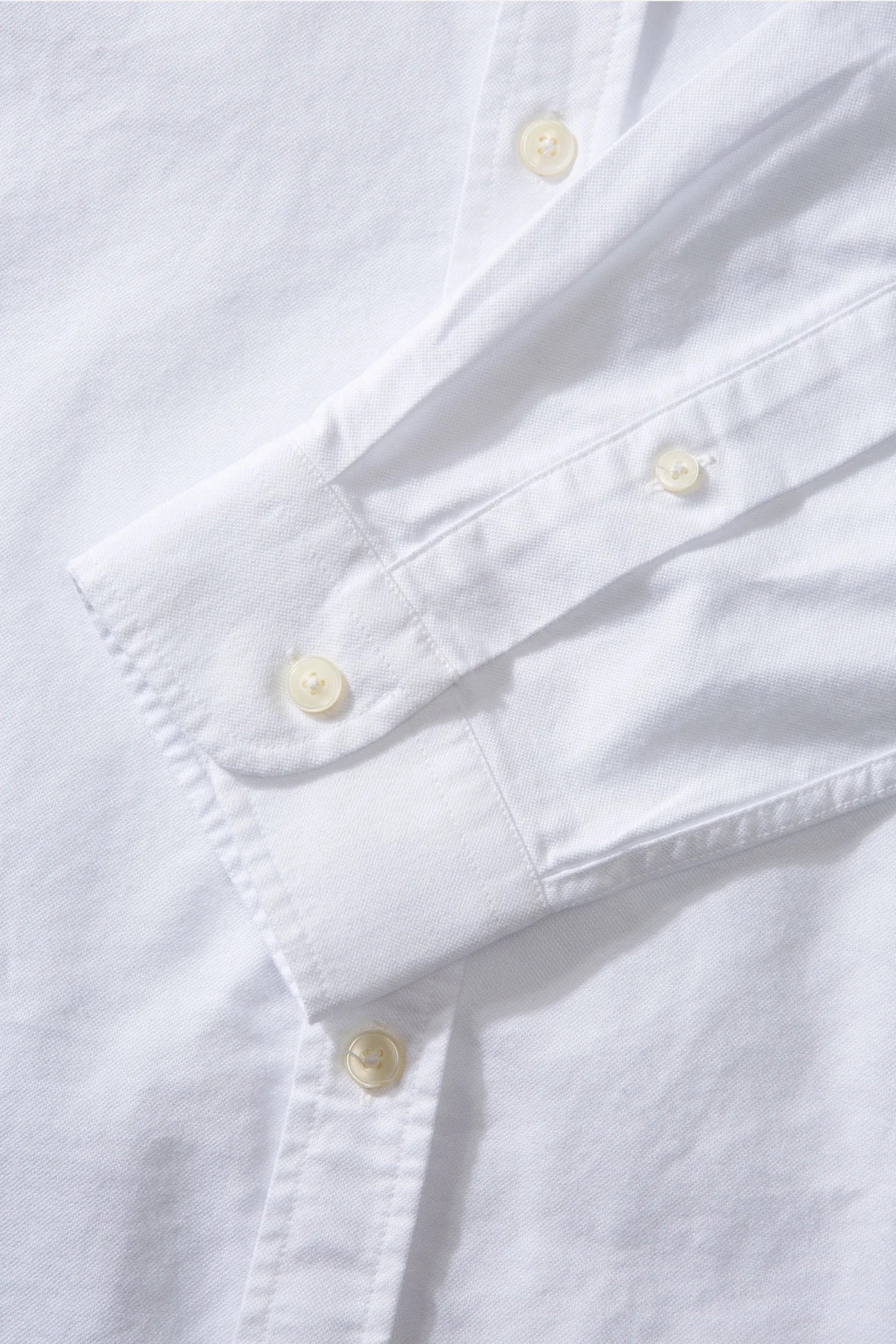 BD Duck Shirt - White - DUNE + SALT