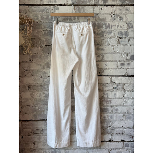 Women's Pulam Woven Pant in white by Hartford Women's, featuring a relaxed fit and woven fabric for casual style