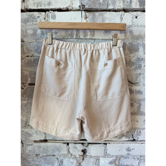 Women's Hartford Stefi Woven Short in stone, casual summer shorts with a woven texture and comfortable fit.