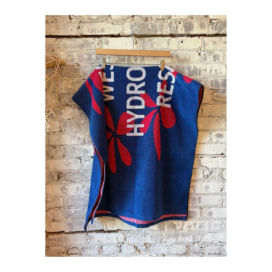 Plumeria Towel - Blue/Red - DUNE + SALT