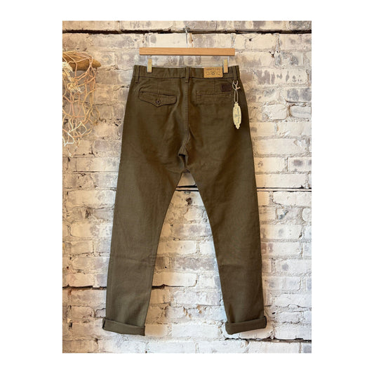 14 Ounce Slub Worker's Chino - Army Green - DUNE + SALT
