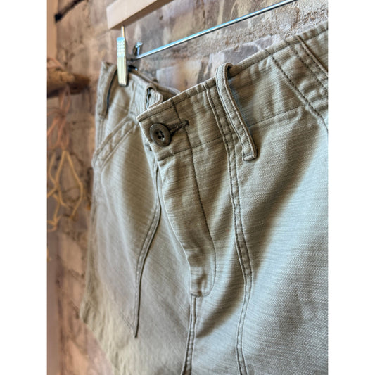 G1 Women's surplus short shorts in sage green, women's casual summer shorts with a relaxed fit and denim fabric.