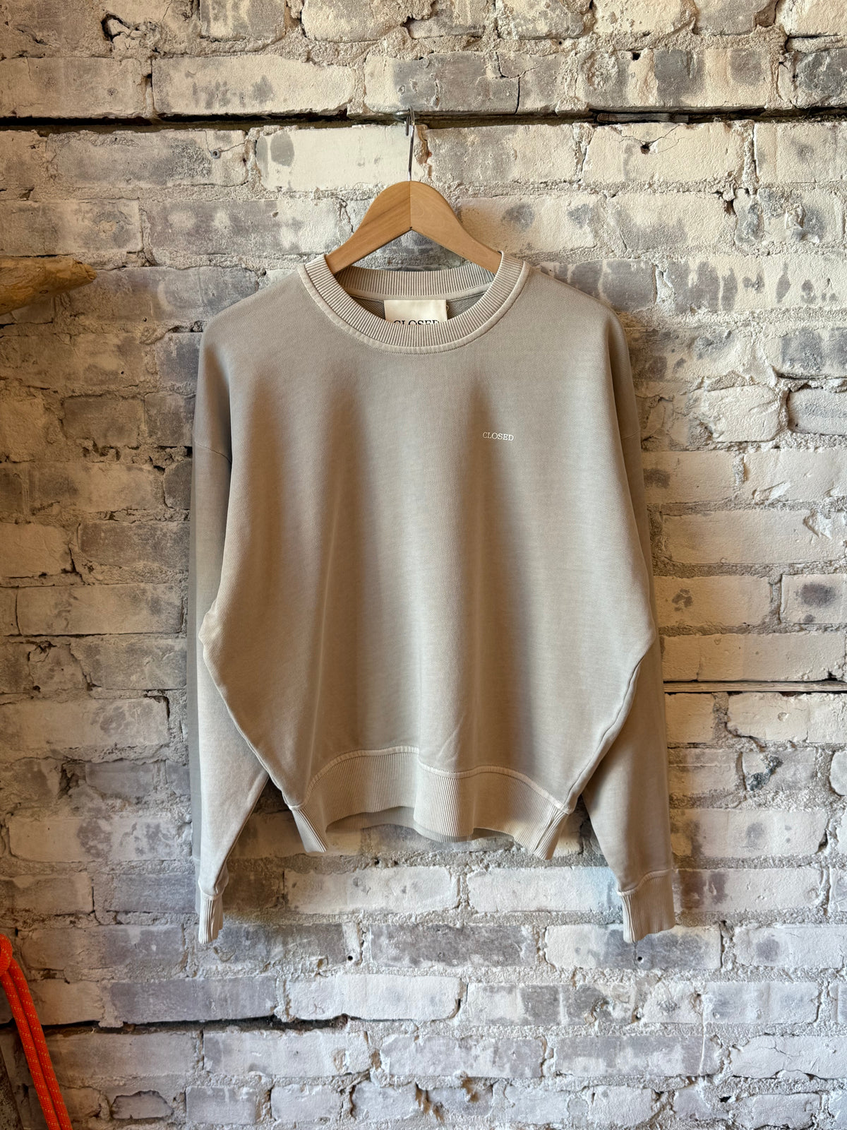 Closed Women's Organic Cotton Sweatshirt - Stoneleaf Green Rosy Brown