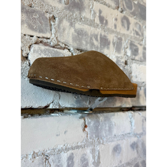 Kunsten Clogs Ella Suede Clog - Umber Gray