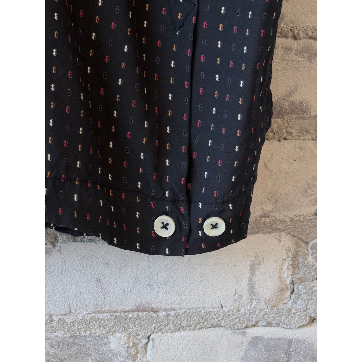 Men's navy Jove 50's shirt by Freenote Cloth, casual cotton shirt with vintage-inspired design and button-front closure.