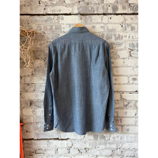 Men's Paul Woven Shirt in Light Indigo by Hartford Men's, featuring a casual woven fabric and classic fit.