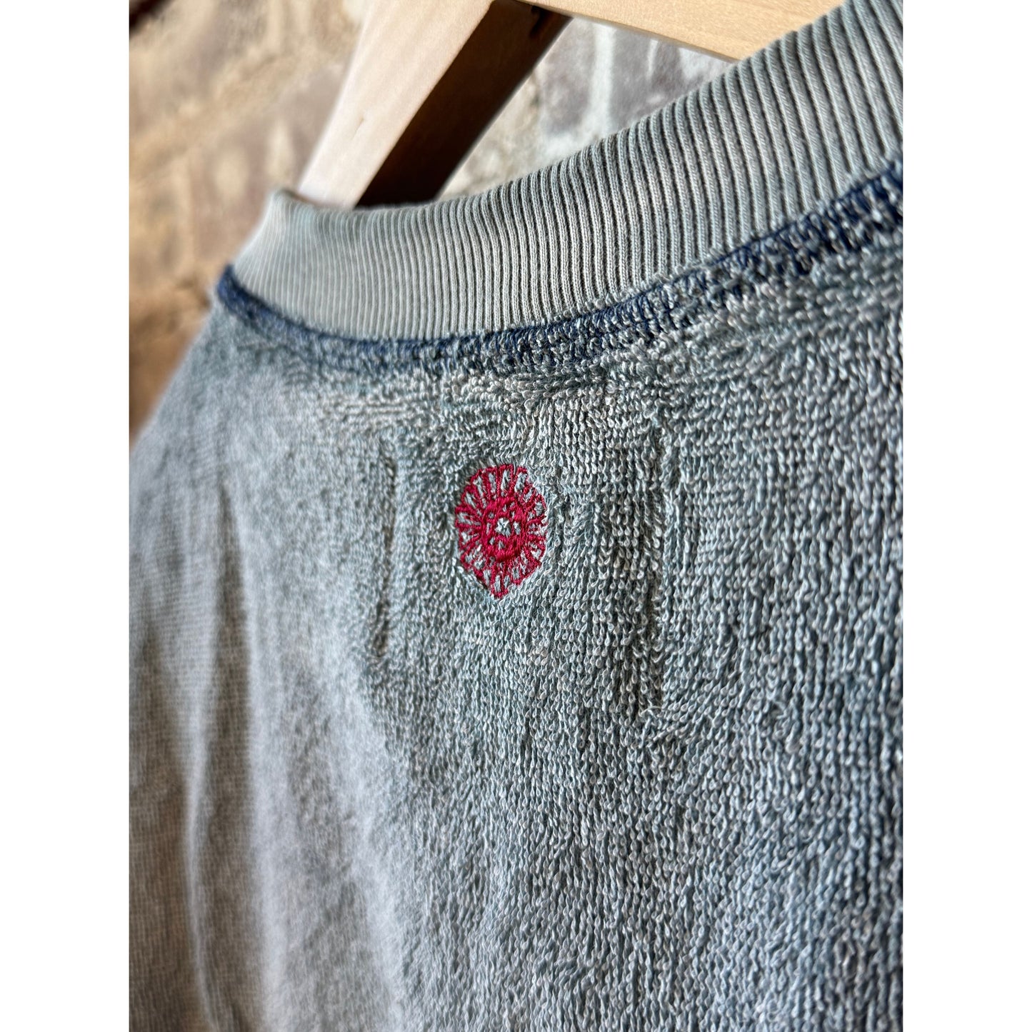 MONOSTERO Beach Towel Bubble Crewneck - High Tide Blue Slate Gray