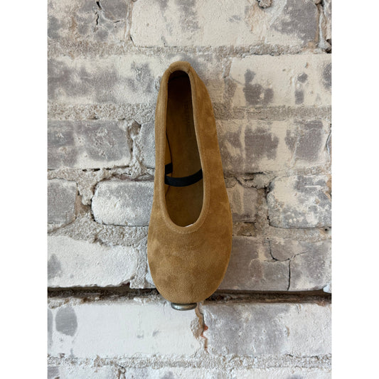 Close-up of Dear Frances women's caramel Balla suede shoe with elastic strap showing textured suede and sleek design.