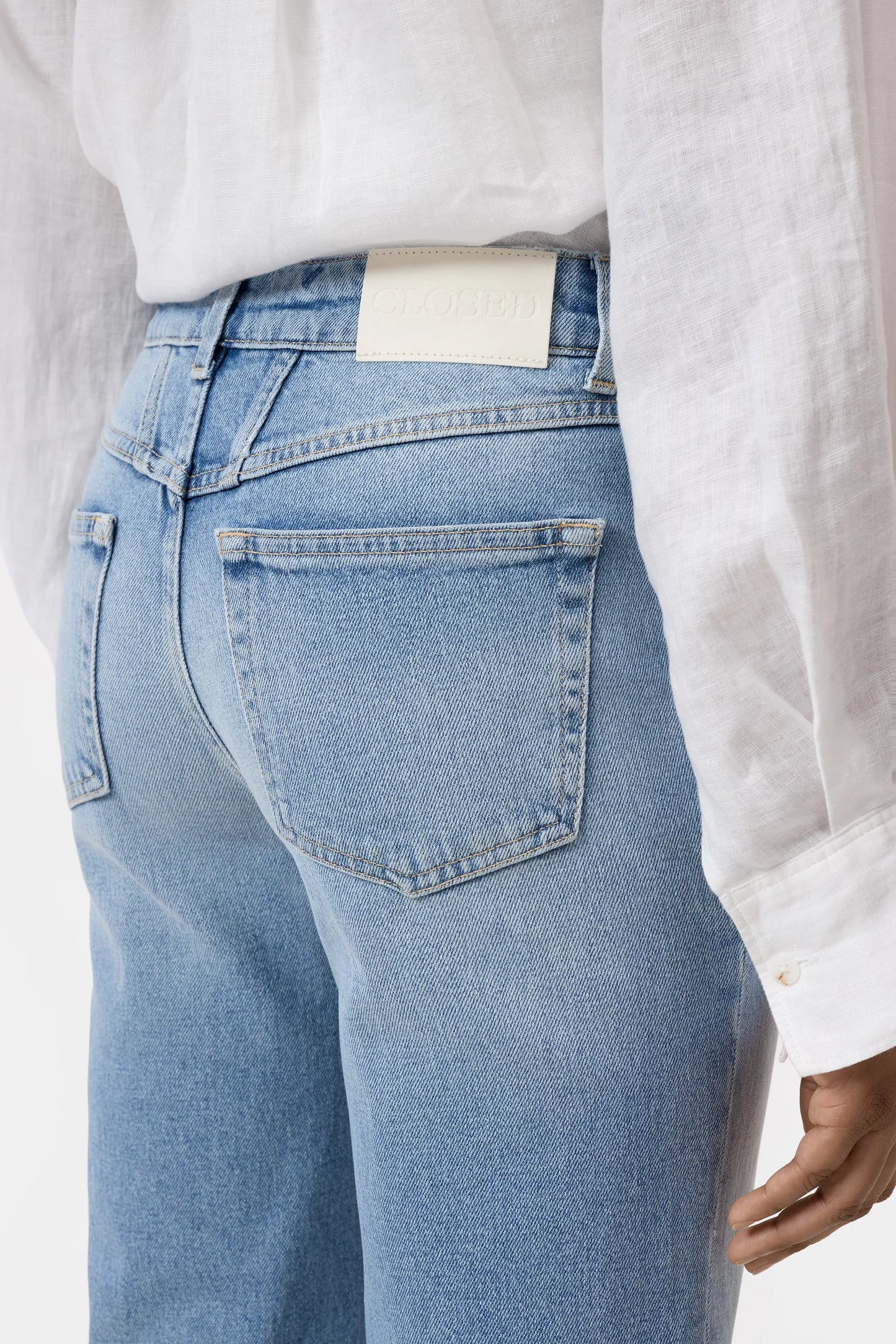 Milo Comfort Stretch Straight Jeans - Mid Blue - DUNE + SALT