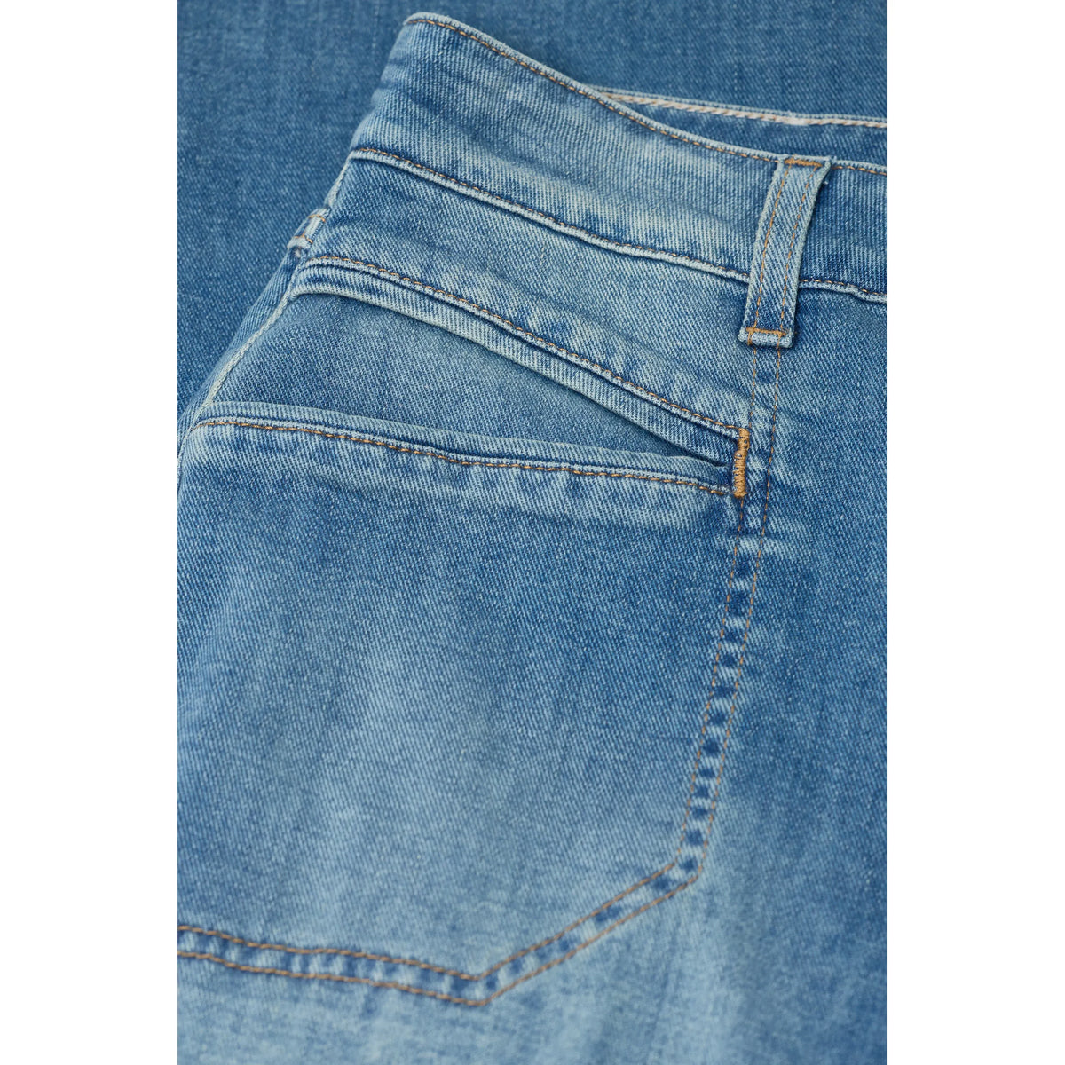 Closed Women's Mira-X Comfort Stretch Straight Jean - Mid Blue Slate Gray