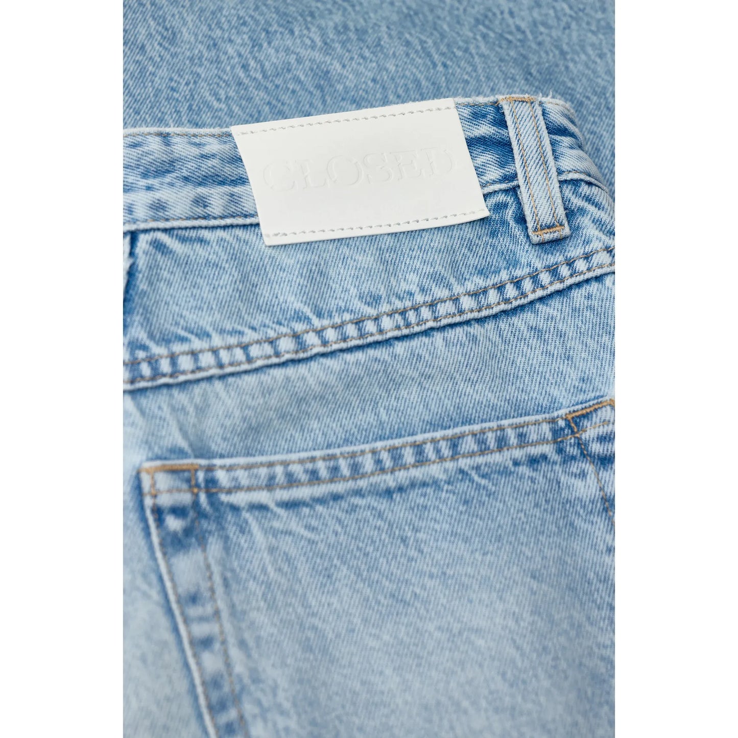 Light blue women's Gillan Wide Jeans by Closed Women's, showcasing relaxed fit and classic denim style.