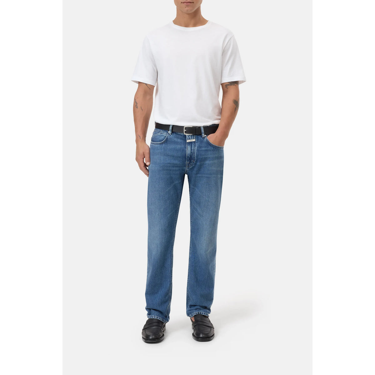 Men's mid blue Cooper True Regular Jean by Closed Men's, showing classic denim fabric and fit in a casual style.