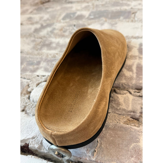 Women's Dear Frances Vico Suede Mule in caramel, featuring a sleek slip-on design and soft suede material.