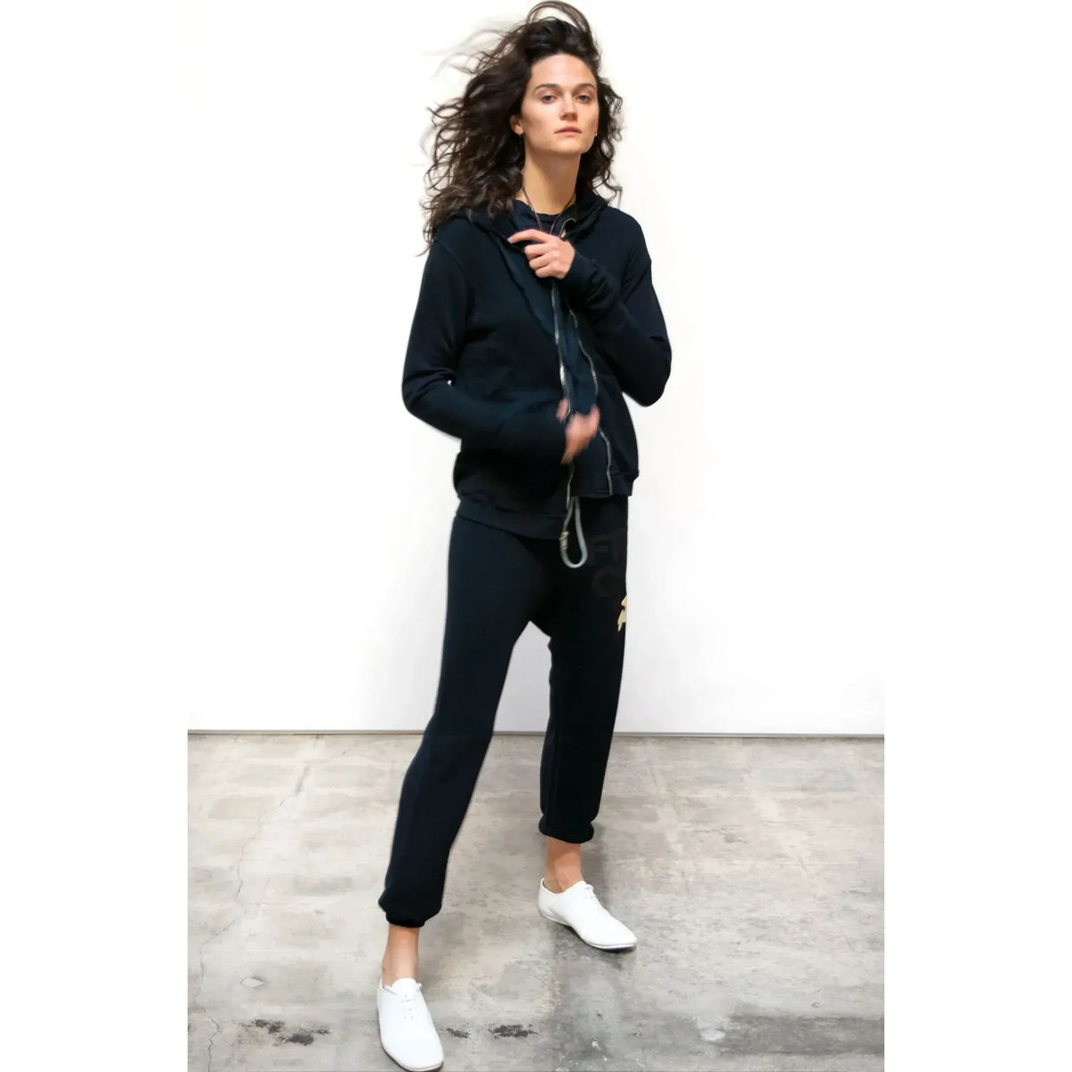 Women's Freecity SUPERFLUFF LUX zip hoodie in Deepspace and Cream, featuring a cozy, plush fabric and stylish design.