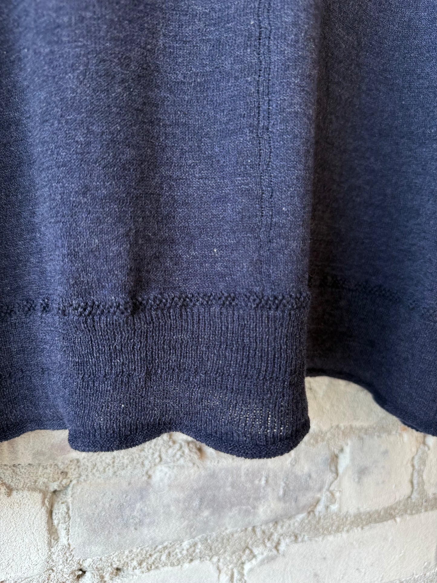 Cotton-Linen V-Neck Cardigan Sweater - Navy - DUNE + SALT