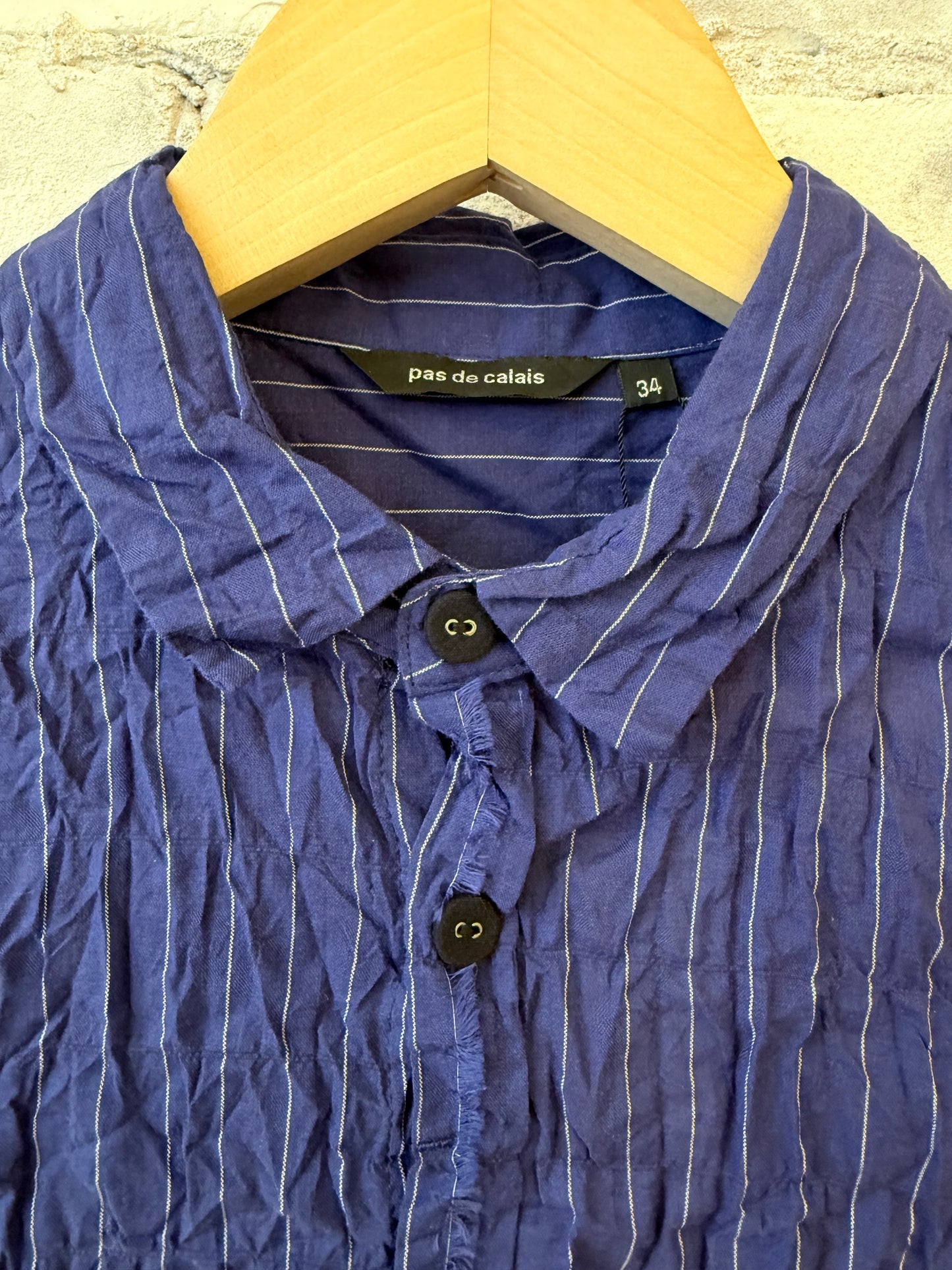 Stretch Cotton Crinkle SS Shirt - Bright Navy Pinstripe - DUNE + SALT