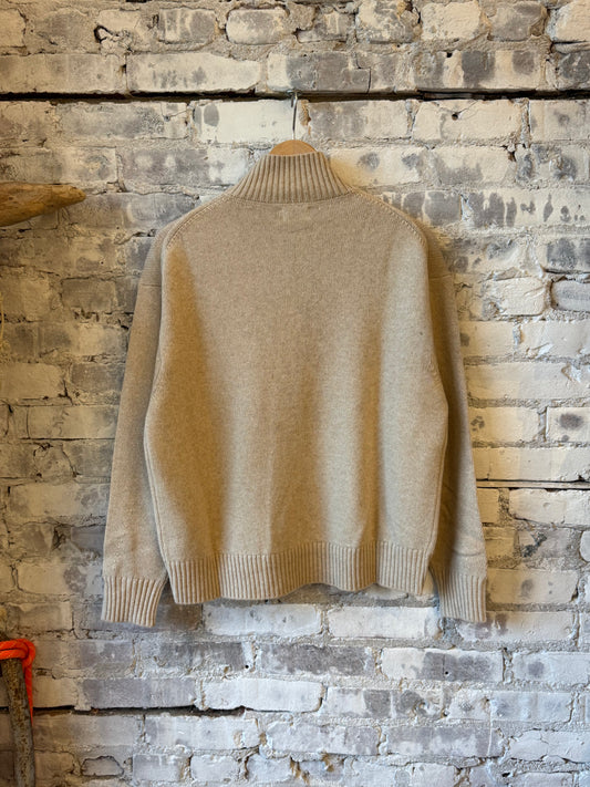 Hartford Women's Mylo knitted sweater in cream, with a soft knit texture and relaxed fit