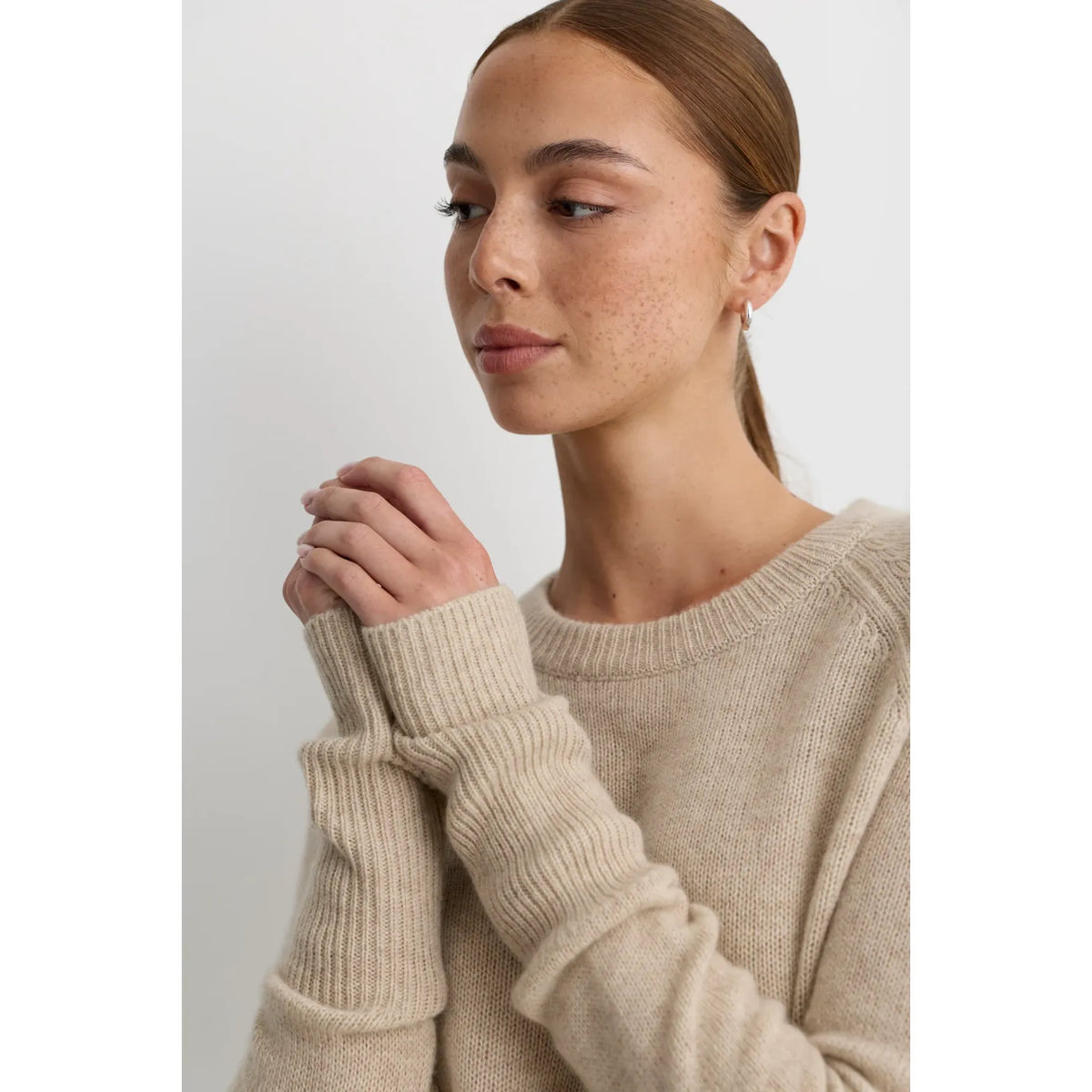 One Grey Day Blakely Cashmere Pullover - Oatmeal Lavender