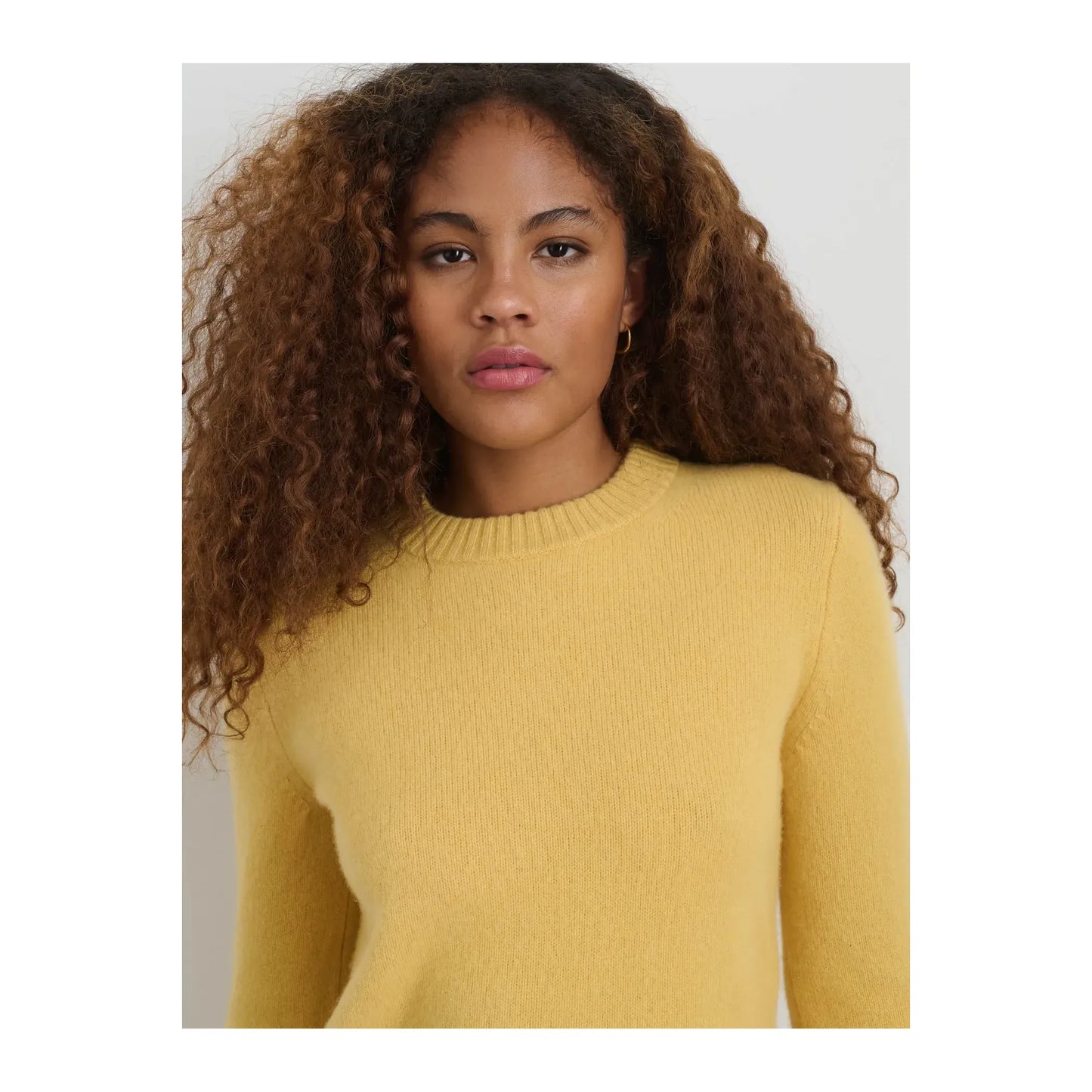 Marais Cashmere Crewneck Sweater - Acacia - DUNE + SALT