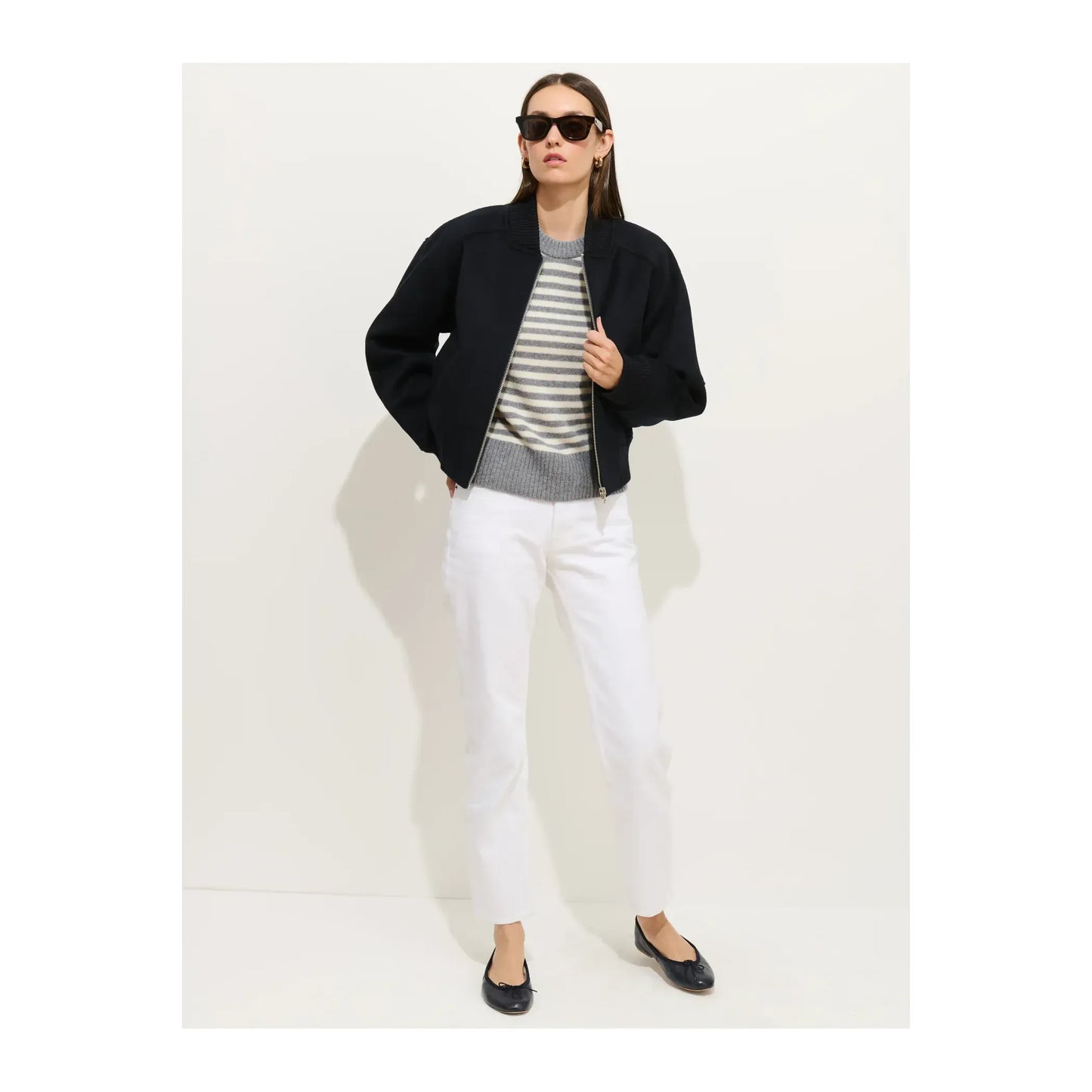 Marais Striped Cashmere Crewneck Sweater - Heather Grey/Ivory - DUNE + SALT