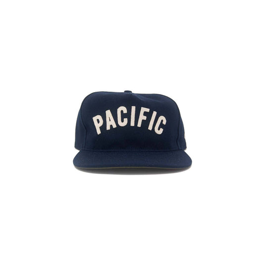 The Ampal Creative Pacific IV Snapback - Navy/White White Smoke