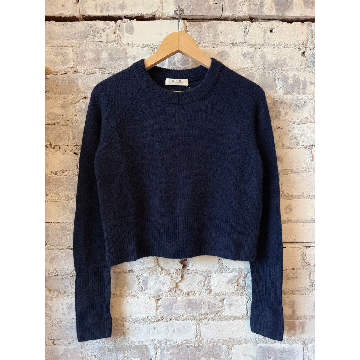 One Grey Day Blakely Cashmere Pullover - Navy Black