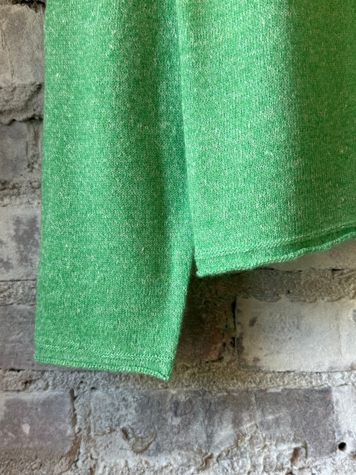 Women's green cashmere linen knit long-sleeve crew shirt by V::Room, soft and cozy with a relaxed fit.