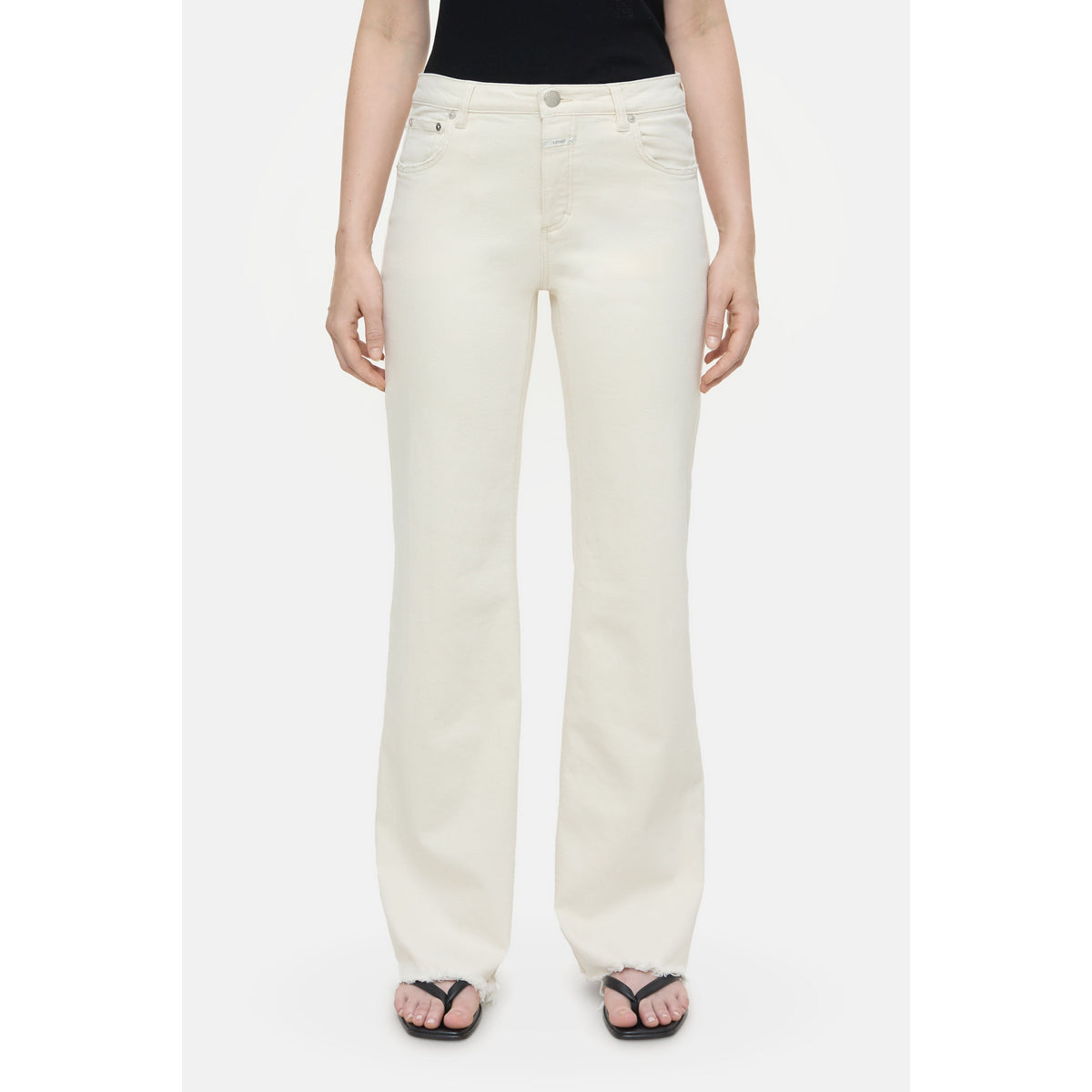 Women's Gillan Comfort Stretch Jean in Ivory by Closed, showing the fitted jean with classic five-pocket design and stretch fabric.