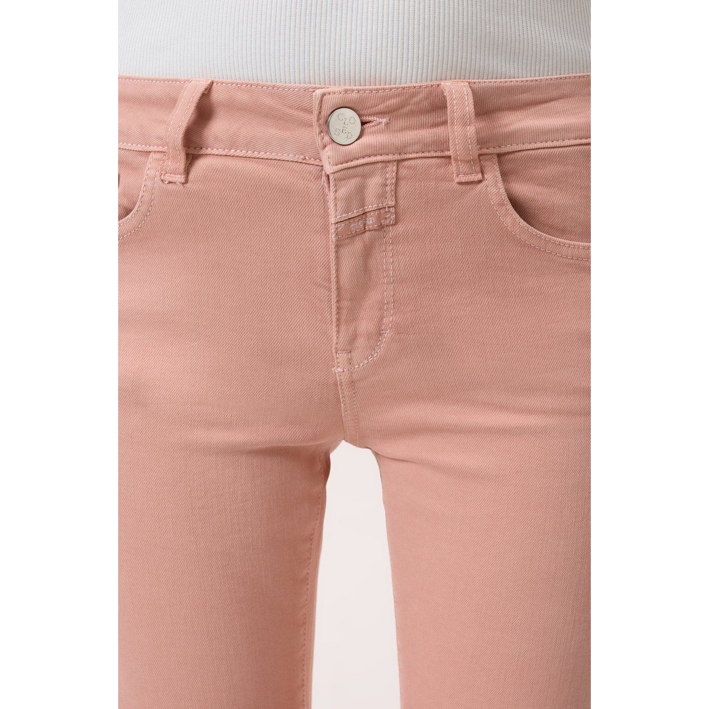Women's Baker Power Stretch Jeans in terracotta rose by Closed, featuring slim fit and stretch fabric for comfortable style.