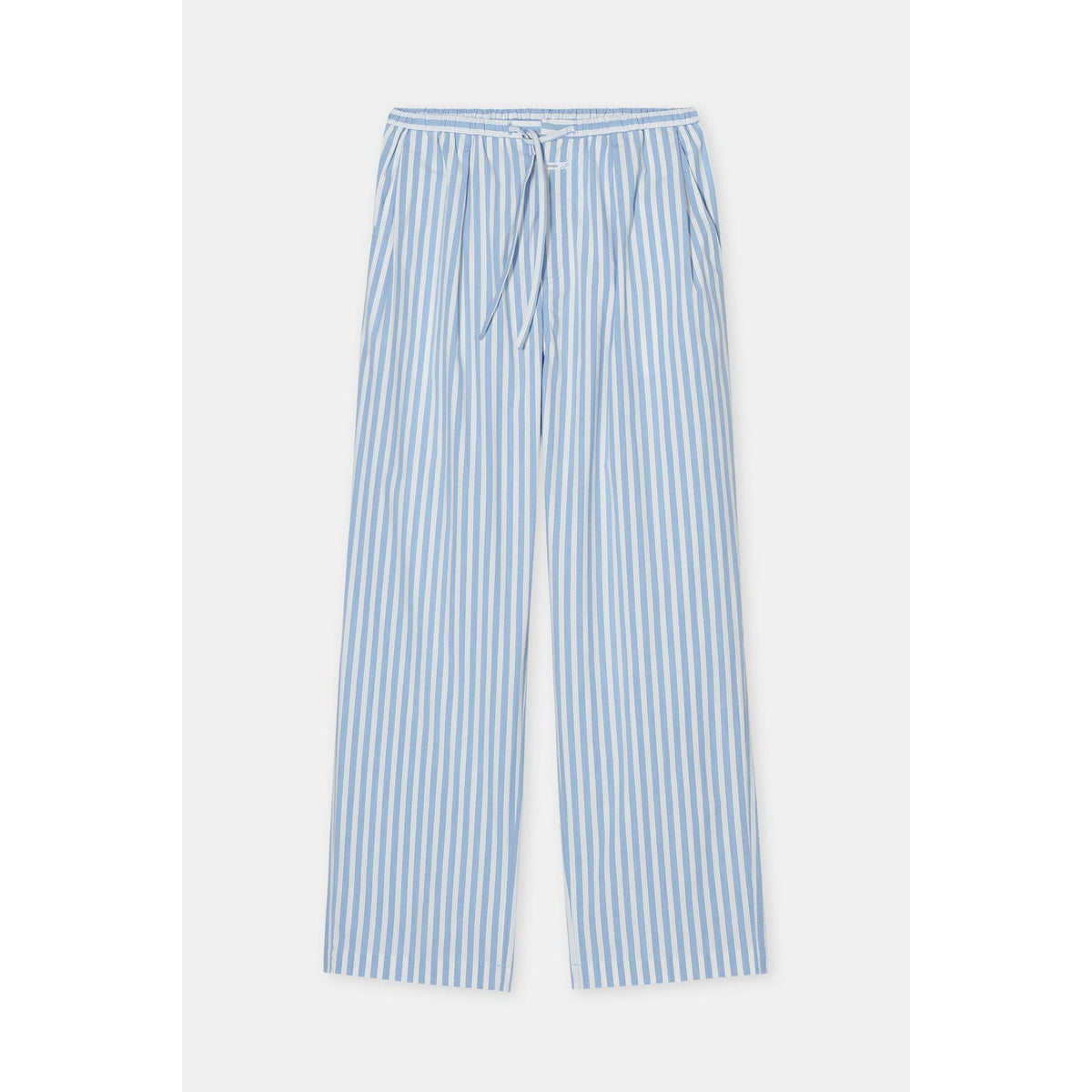 Women's Romilla Relaxed Pants in Cornflower Blue by Closed, featuring a comfortable fit and casual style.