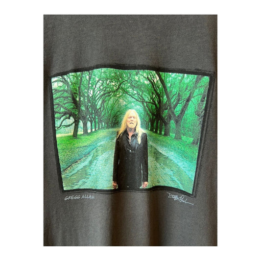 Men's Gregg Allman Color SS Tee in faded black by Danny Clinch, featuring a casual fit and graphic design on soft cotton fabric.