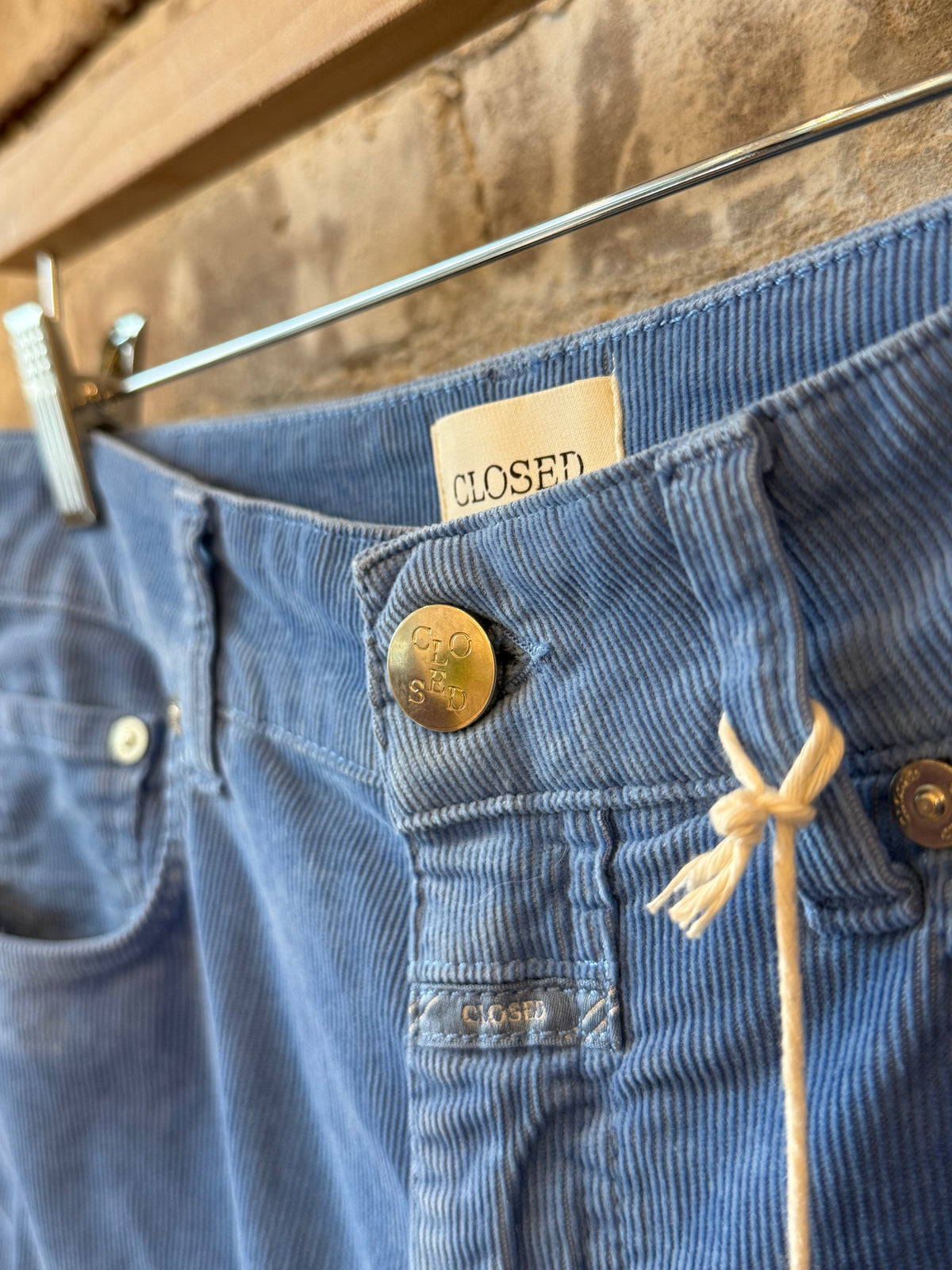 Closed Women's Milo Straight Corduroy Pant - Moonleaf Blue Slate Gray