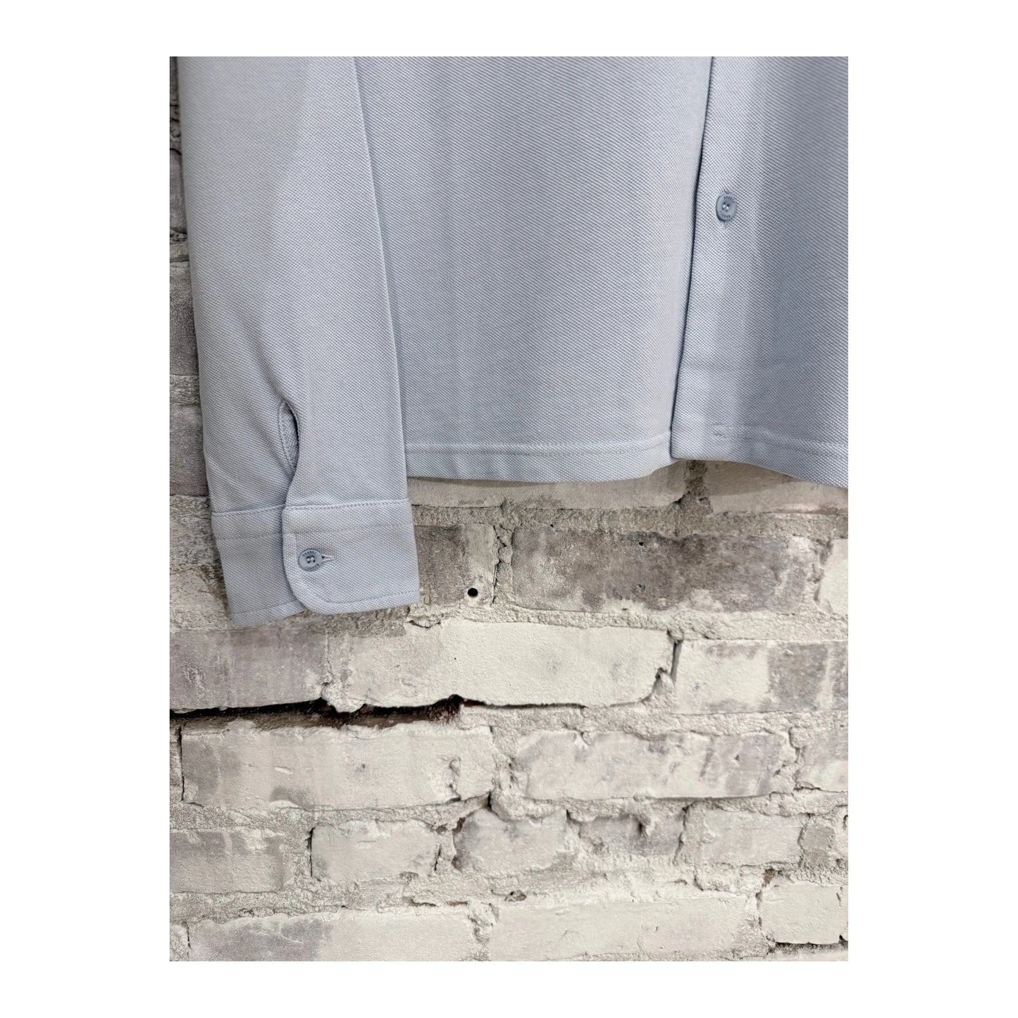 Men's Piqué Slim Collar Shirt in sky blue, featuring a classic collar and tailored fit, by 04651/.
