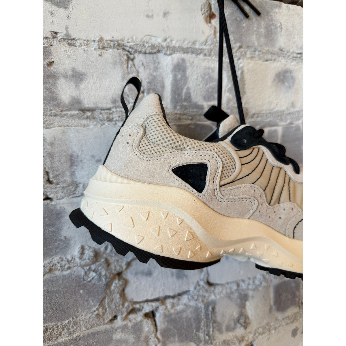 Flower Mountain Ranya Uni Sneaker - Bone/Milk Dark Gray