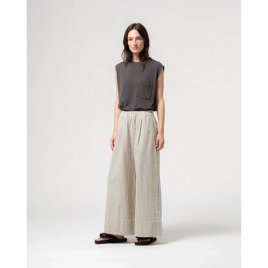 Women's G.O.D. Belfast Seersucker Culotte Pant in iron/off-white, showcasing the relaxed fit and seersucker fabric detail.
