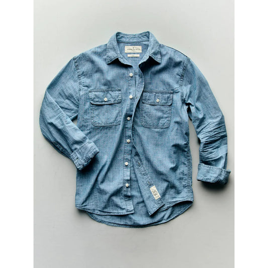 imogene + willie Earl Chambray 2-Pocket Workshirt - Chambray Blue Gray