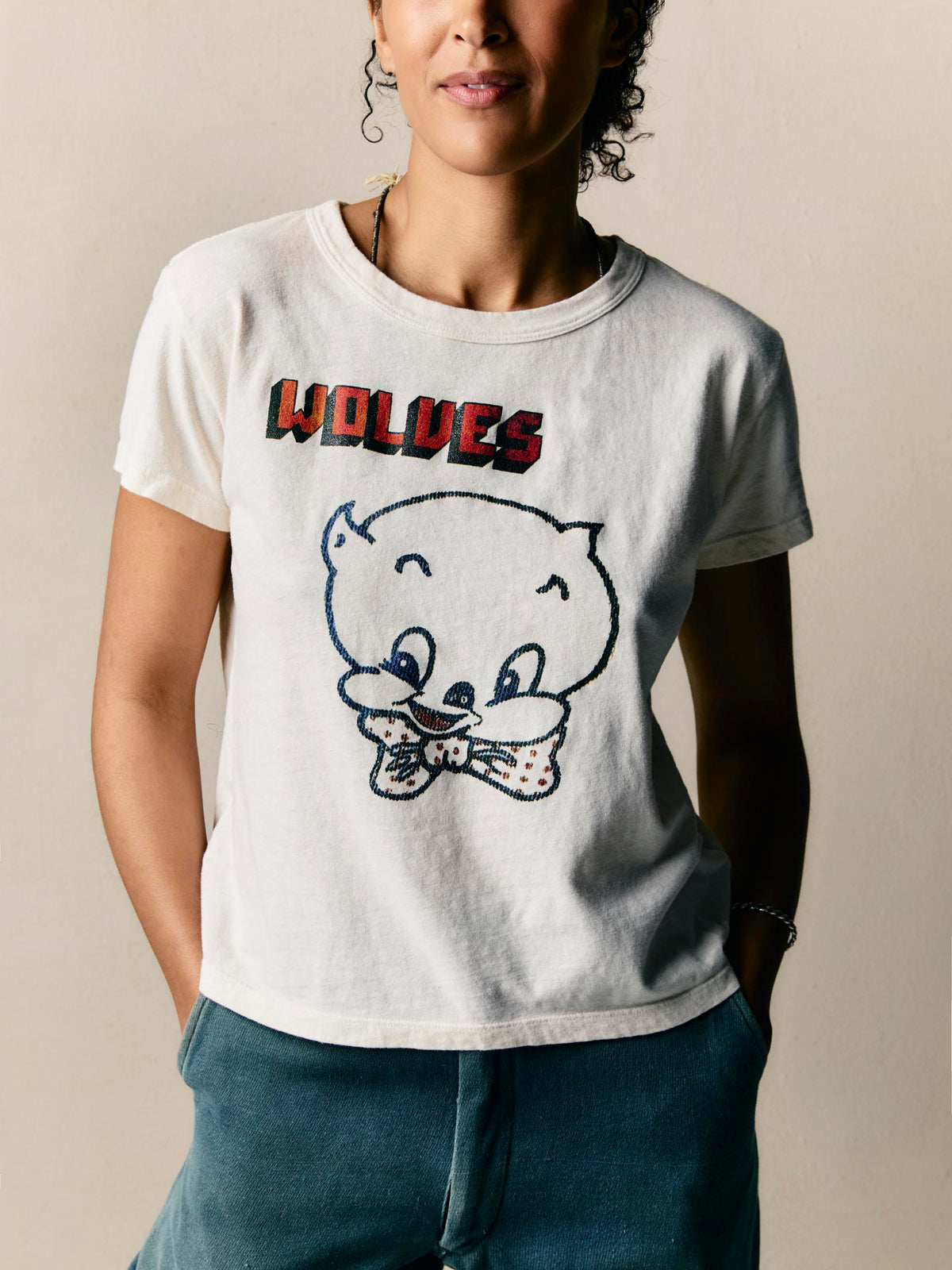 Wolves Drop Tee - Vintage White