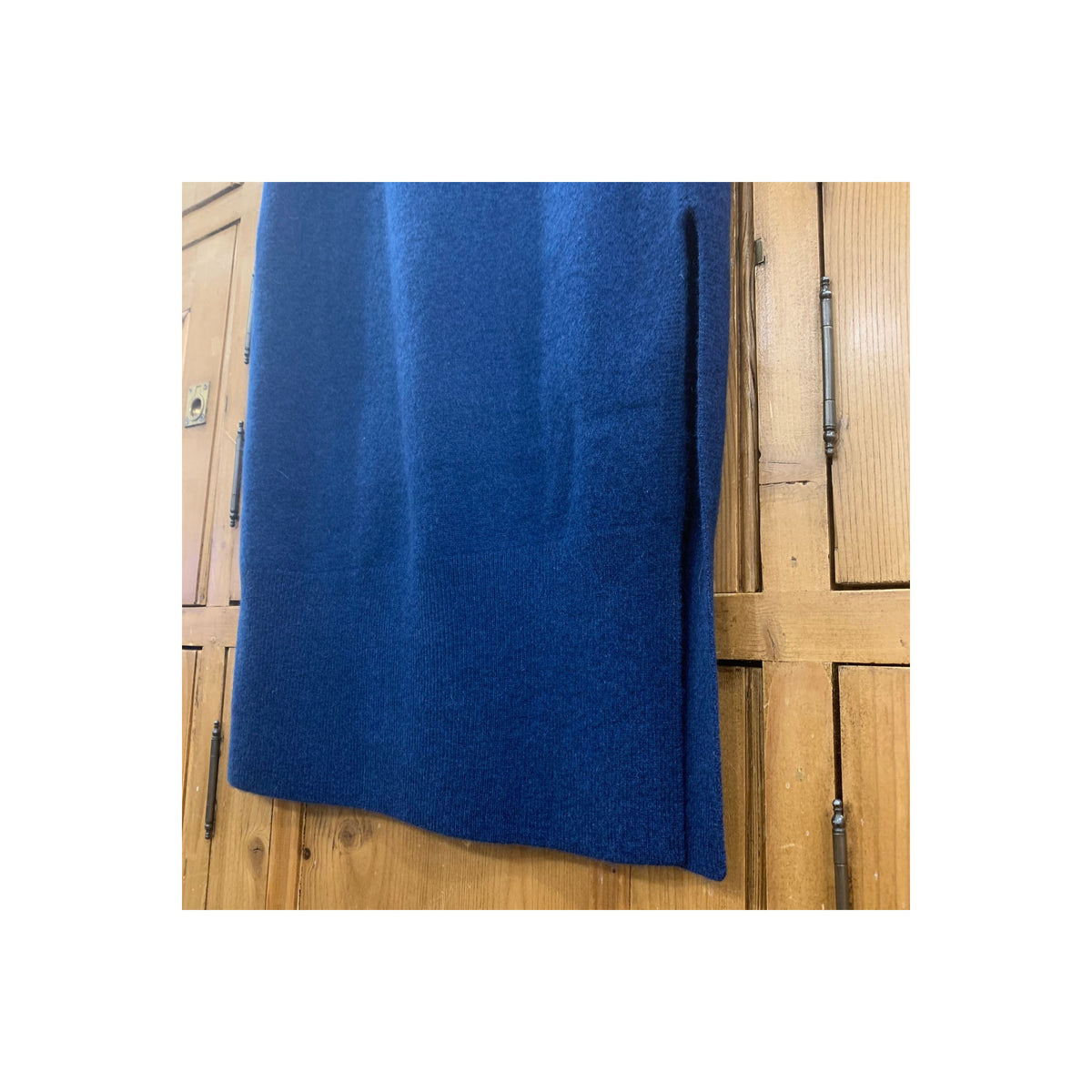 Crush Annecy women's long side split skirt in marine color, flowing fabric with a high slit, stylish and elegant for summer wear.