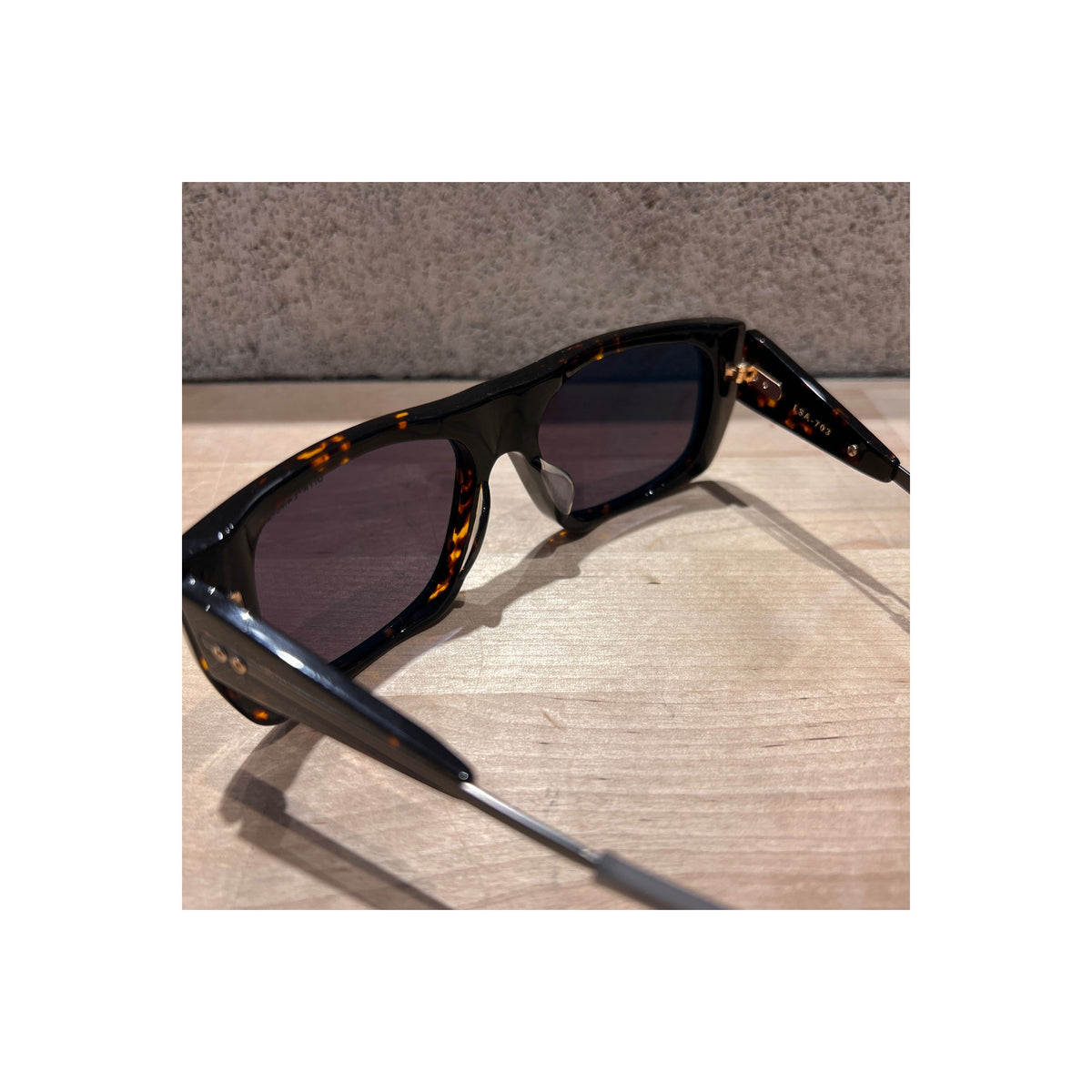 DITA LSA 703 Tortoise Gunmetal accessories with G12 design, featuring tortoise shell pattern and gunmetal detailing.