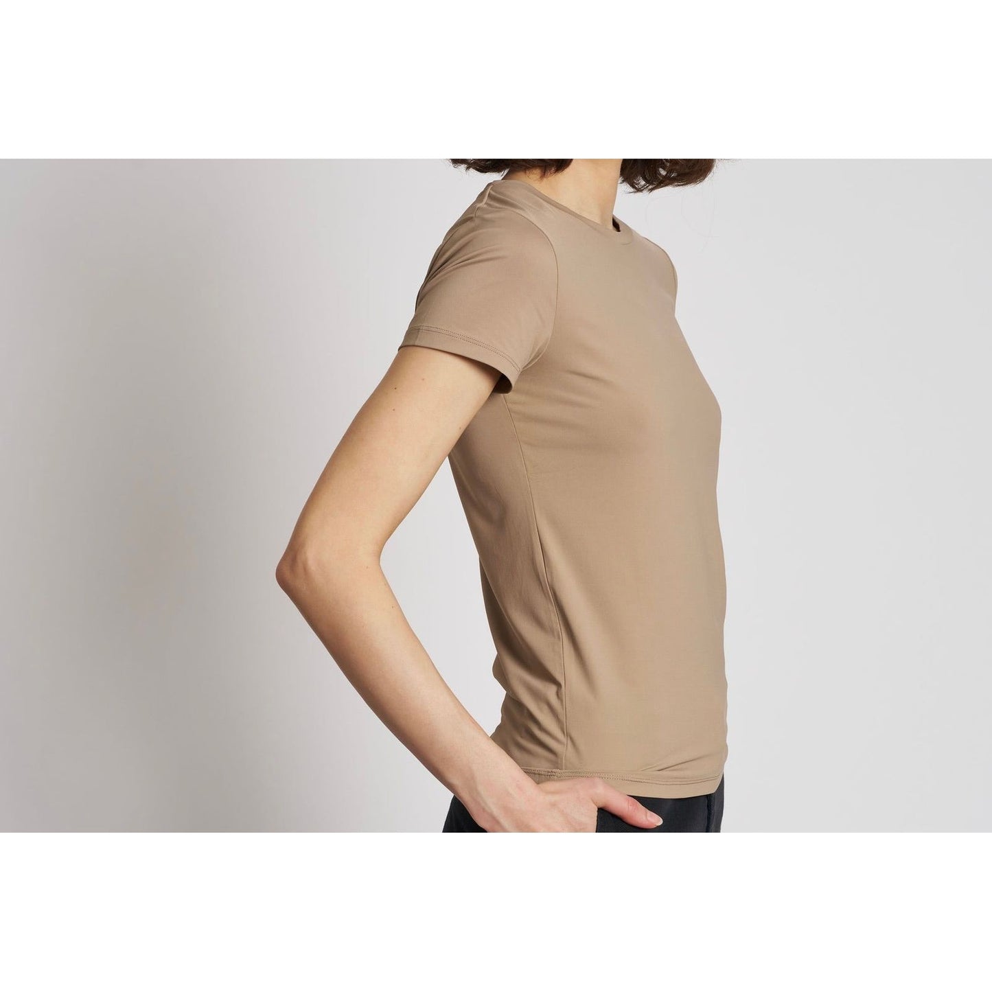 Majestic Filatures Jersey Stretch SS Crewneck - Blanc Dark Gray