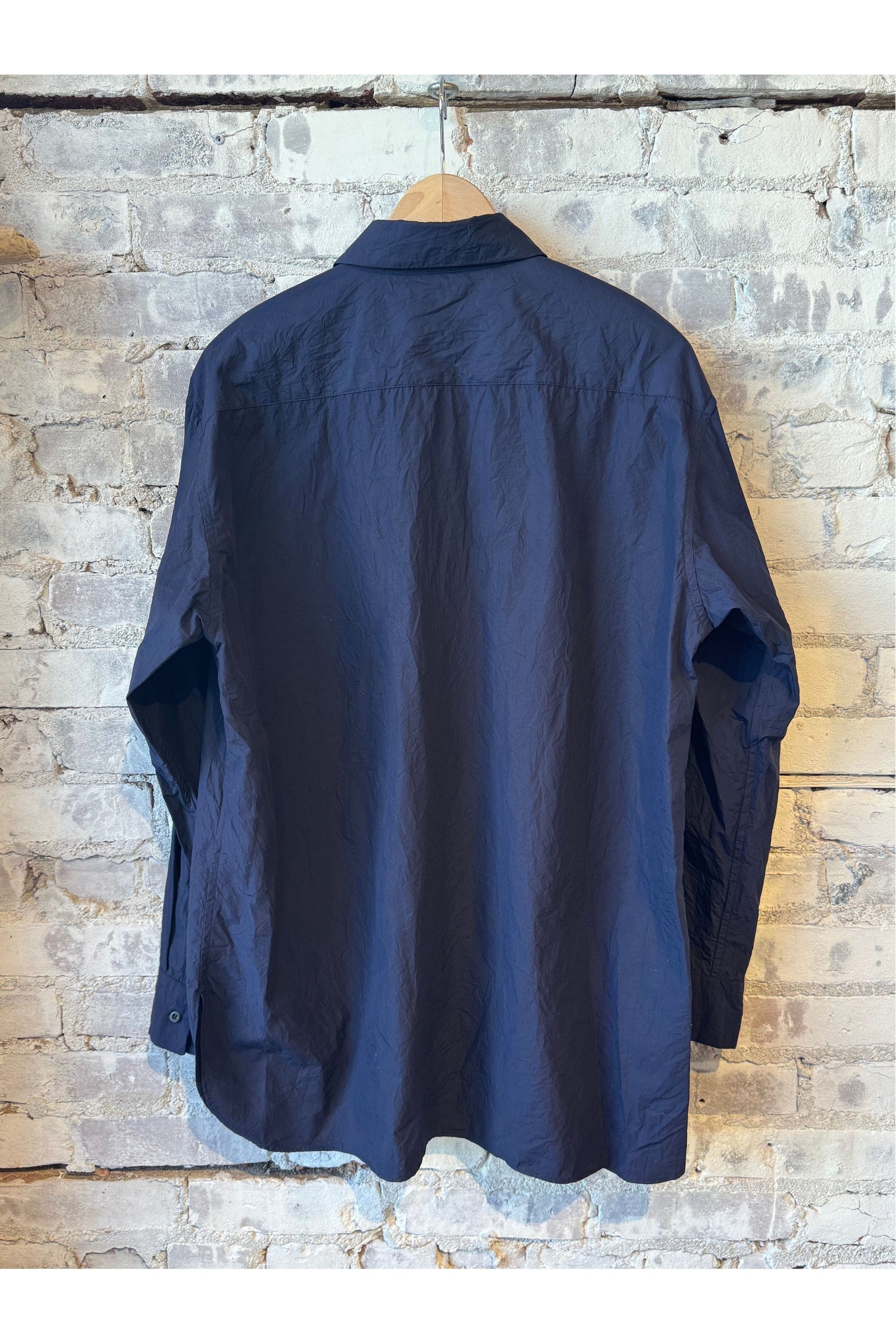 Crinkle Typewriter Regular Collar Shirt - Navy - DUNE + SALT