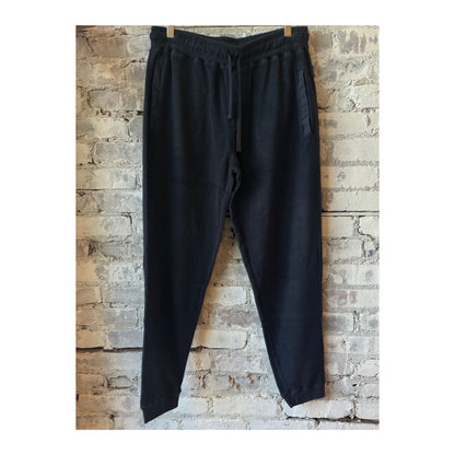 Men's navy PF fleece sweatpants with elastic waistband and cuffed ankles, comfortable casual loungewear from 04651.
