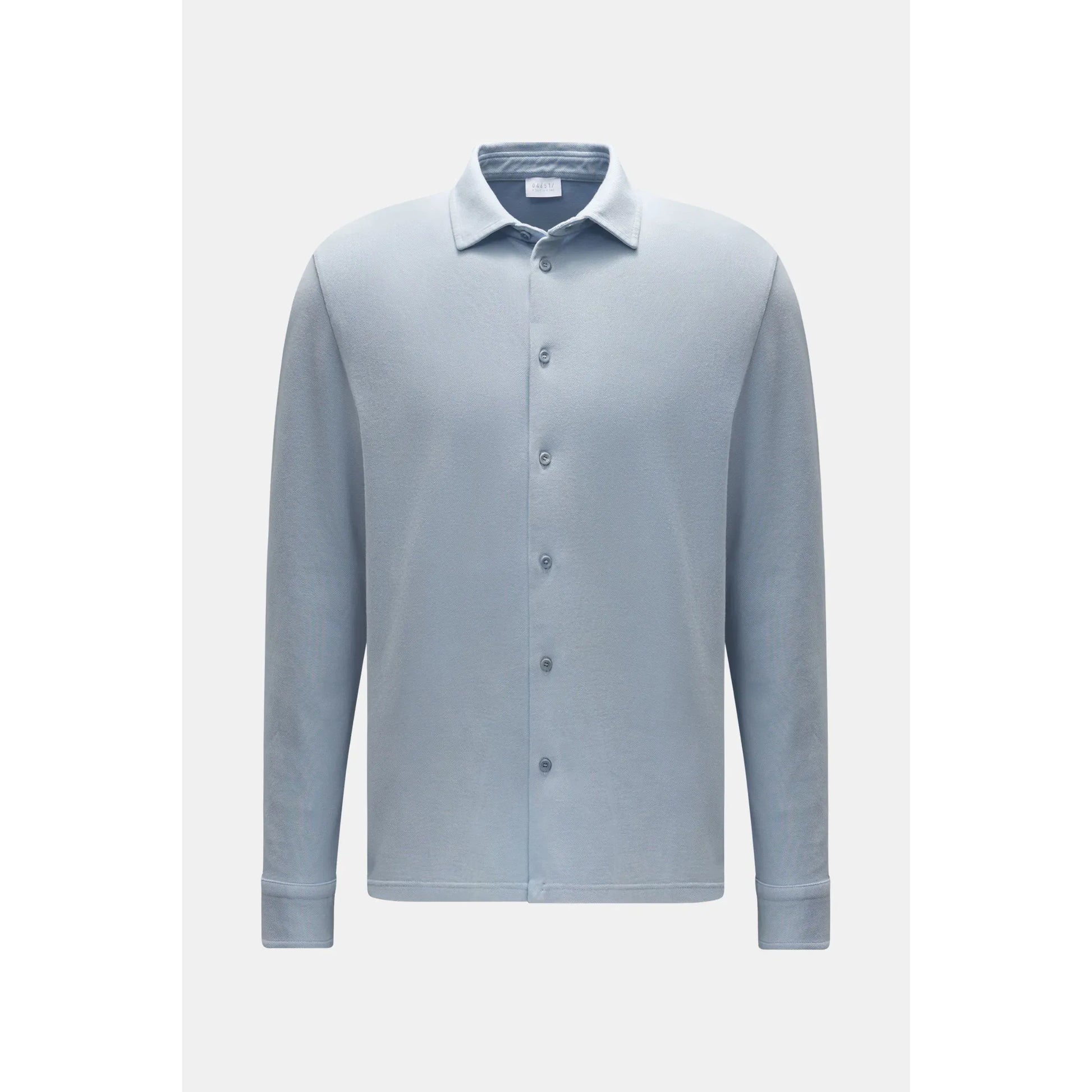 Men's Piqué Slim Collar Shirt in sky blue, made by 04651, featuring a classic collar and long sleeves.