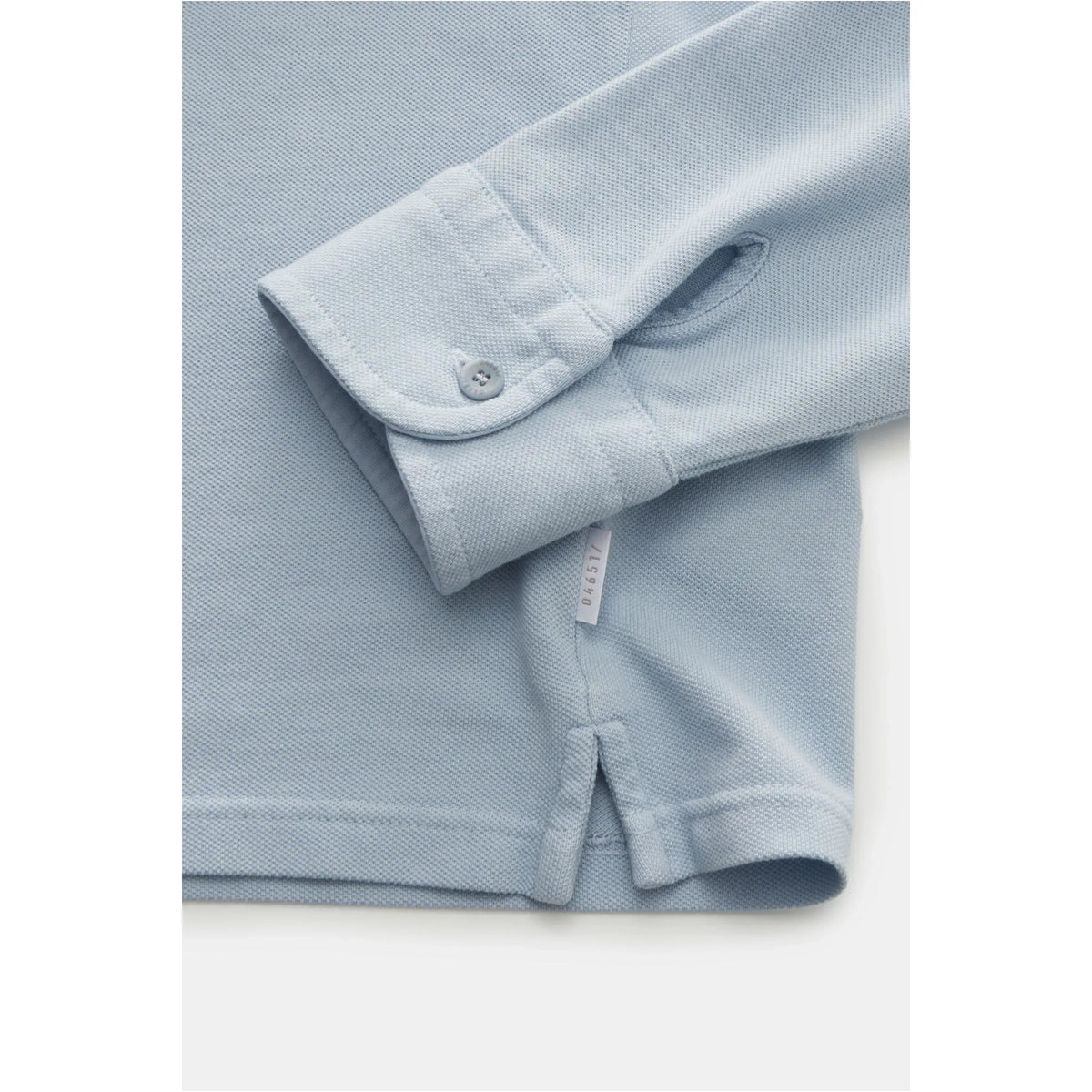 Men's sky blue Piqué slim collar shirt by 04651 with long sleeves, tailored fit, and button front, ideal for casual or smart-casual wear.