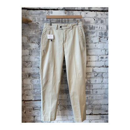 Men's beige twill pants from 04651, featuring a tailored fit and classic style, with visible front pockets and belt loops.