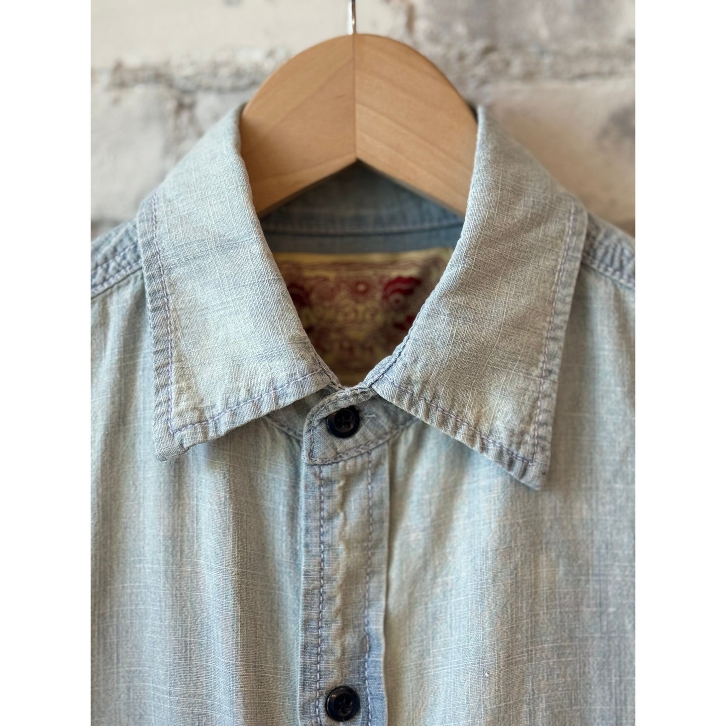 MONOSTERO Raw Hem Hemp Chambray LS Shirt - Light Wash Dark Gray